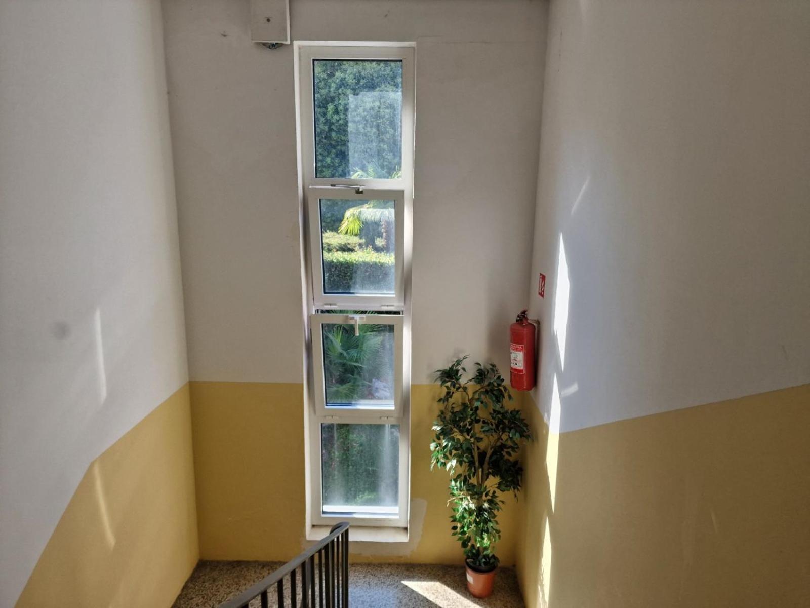 Apartment Near Beach With Sea View Opatija Bagian luar foto
